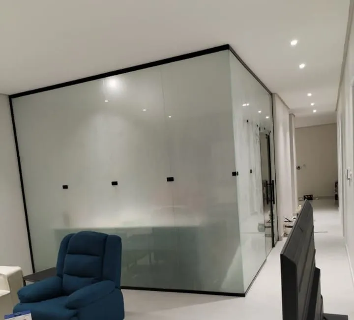 دروب لزجاج السكريت